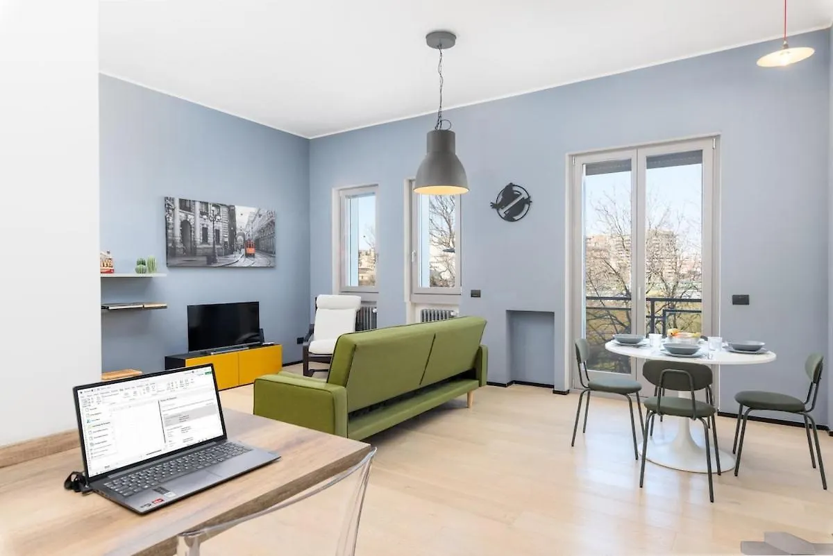 Апартаменты Urban Retreat 45 Милан Италия